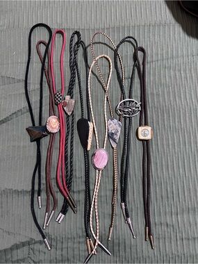 Assorted vintage Bolo Tie Lot
